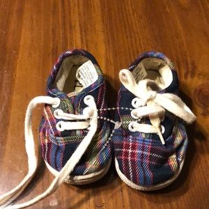 Infant Childrens Place plaid Sneakers. Worn once